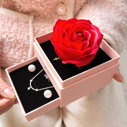 Romantic Rose Jewelry Gift Box – The Perfect Expression of Love