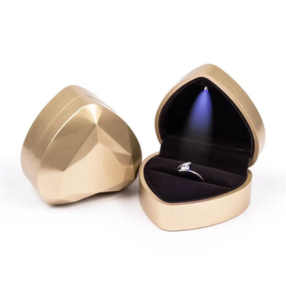 1  LED Jewelry / Ring Box Luxury Velvet . A Presentation That Shines Bright