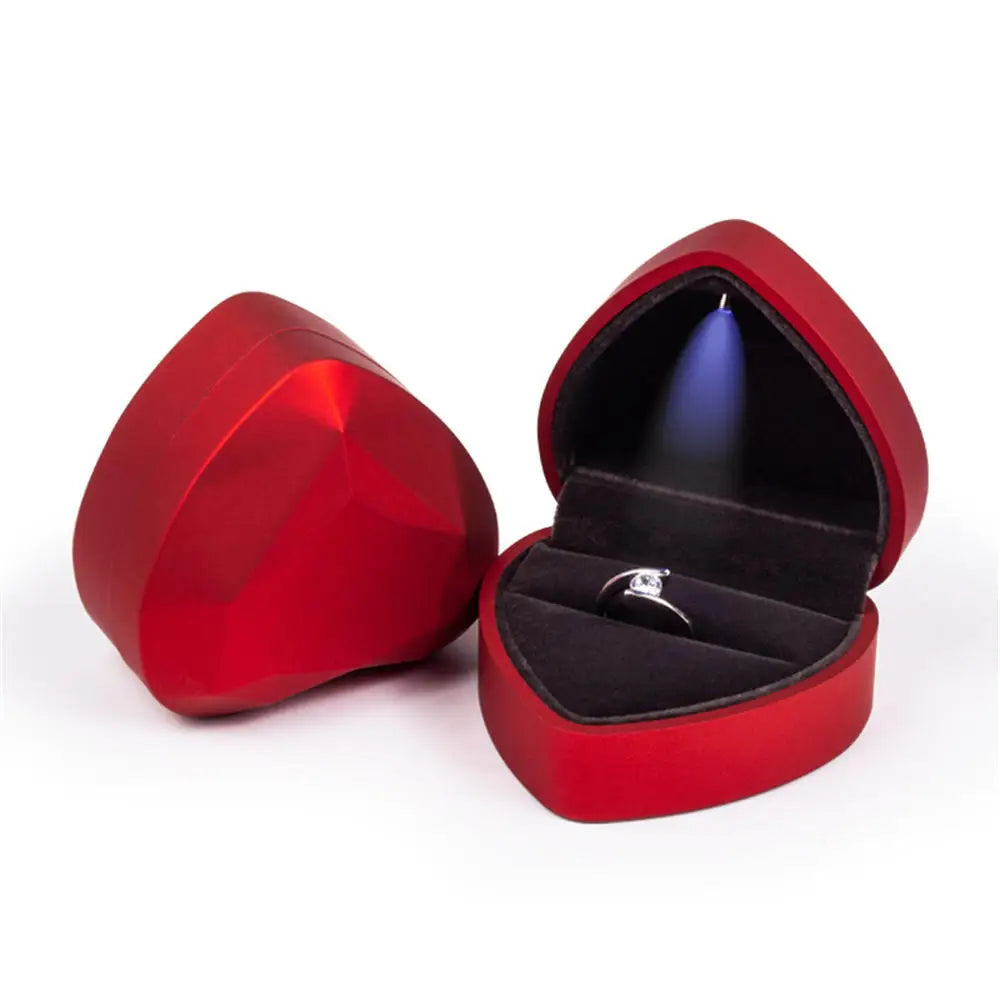 1  LED Jewelry / Ring Box Luxury Velvet . A Presentation That Shines Bright