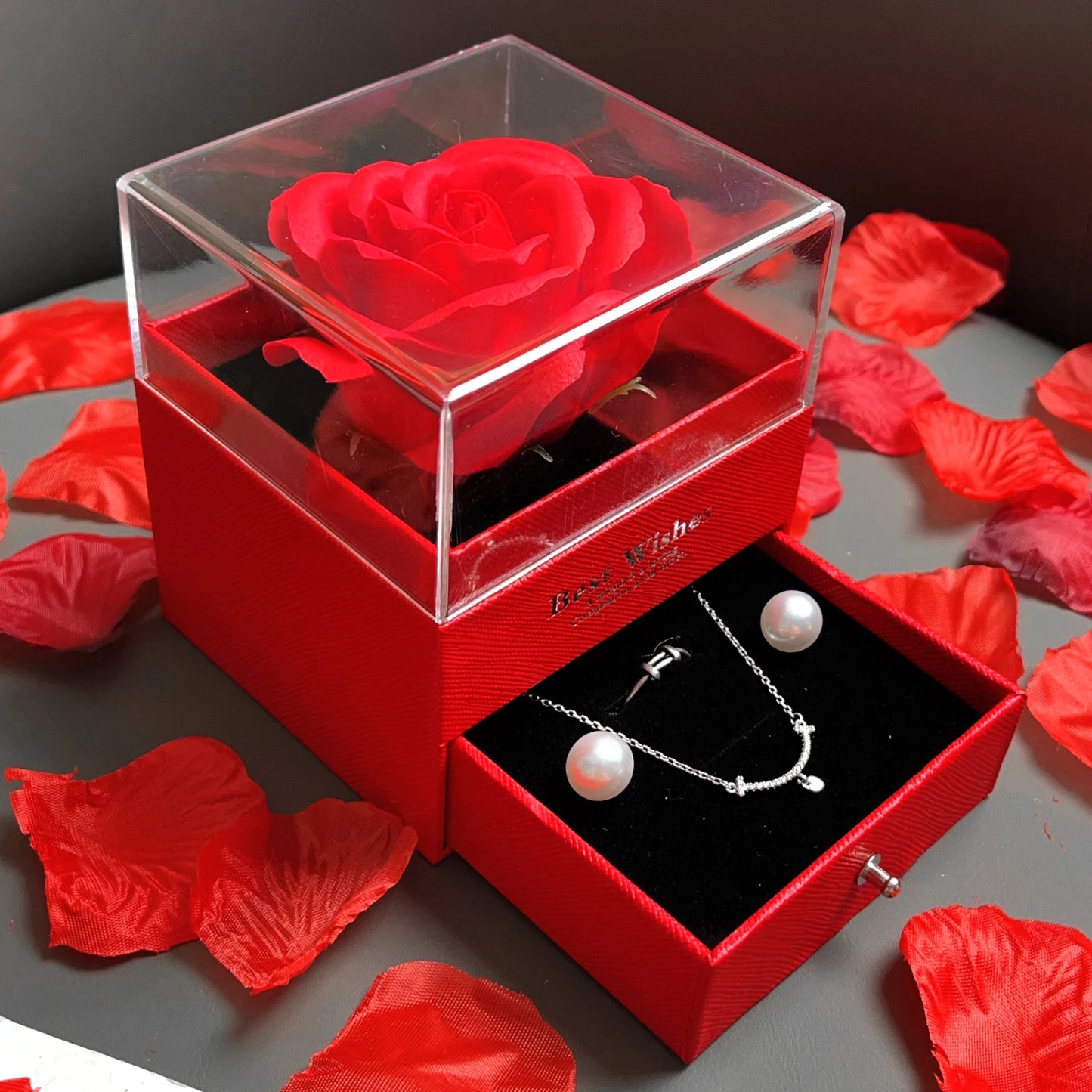 Romantic Rose Jewelry Gift Box – The Perfect Expression of Love