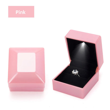 1  LED Jewelry / Ring Box Luxury Velvet . A Presentation That Shines Bright