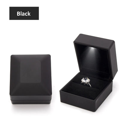 1  LED Jewelry / Ring Box Luxury Velvet . A Presentation That Shines Bright