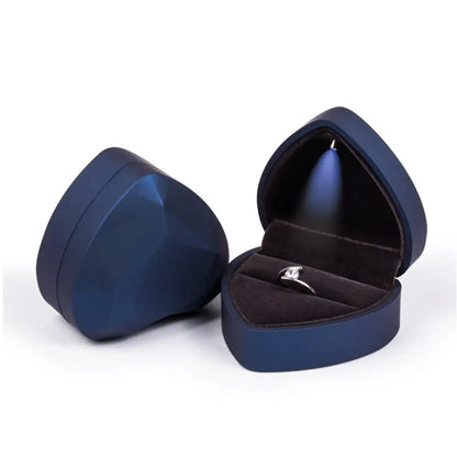 1  LED Jewelry / Ring Box Luxury Velvet . A Presentation That Shines Bright